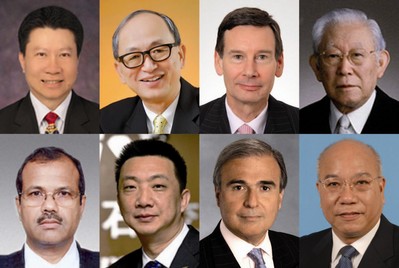 入圍名單由8位具豐富經(jīng)驗(yàn)和領(lǐng)導(dǎo)地位的國(guó)際評(píng)審嚴(yán)謹(jǐn)篩選。（由上至下, 從左至右）泰國(guó)商會(huì)暨泰國(guó)貿(mào)易委員會(huì)秘書長(zhǎng)Vichai Assarasakorn、世界黃金協(xié)會(huì)遠(yuǎn)東區(qū)董事總經(jīng)理鄭良豪、國(guó)際鉑金協(xié)會(huì)首席執(zhí)行官高偉政(James Courage)、東京鉆石交易所(Tokyo Diamond Exchange)名譽(yù)主席加藤英高、荷蘭銀行(ABN AMRO Group)國(guó)際鉆石及珠寶部亞洲區(qū)主管Biju Patnaik、上海鉆石交易所總裁林強(qiáng)、美國(guó)珠寶商協(xié)會(huì)（Jewelers of America）執(zhí)行長(zhǎng)倫奇（Matthew Runci）、國(guó)際有色寶石協(xié)會(huì)主席袁健榮